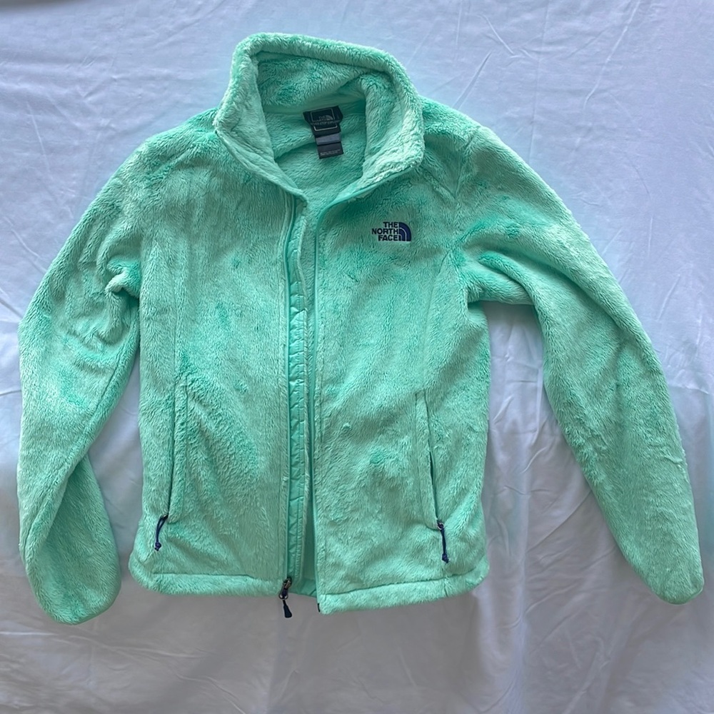 XS Women’s Fuzzy Green North Face